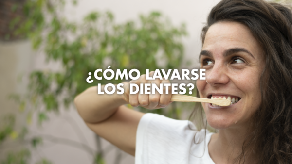 como-lavarse-los-dientes